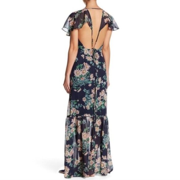 Betsey Johnson Flutter Sleeve Chiffon Maxi Dress‎ with Floral Print Size: 4 New! - Picture 2 of 14